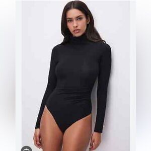 Good American Black Long Sleeve Bodysuit